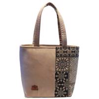 کیف دوشی زنانه طرح 01