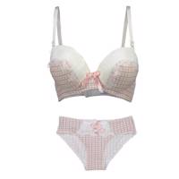 ست شورت و سوتین دایاموند مدل C26007 Diamond C26007 Briefs And Bra